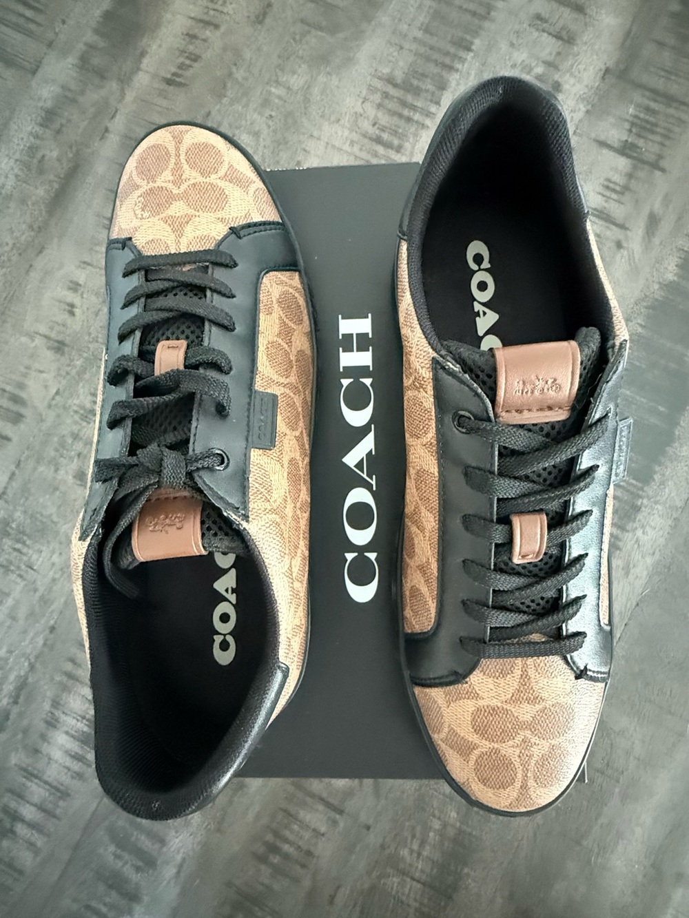 COACH Men's Brown and Black Signature Low-Top Sneakers - Picture 4 of 8